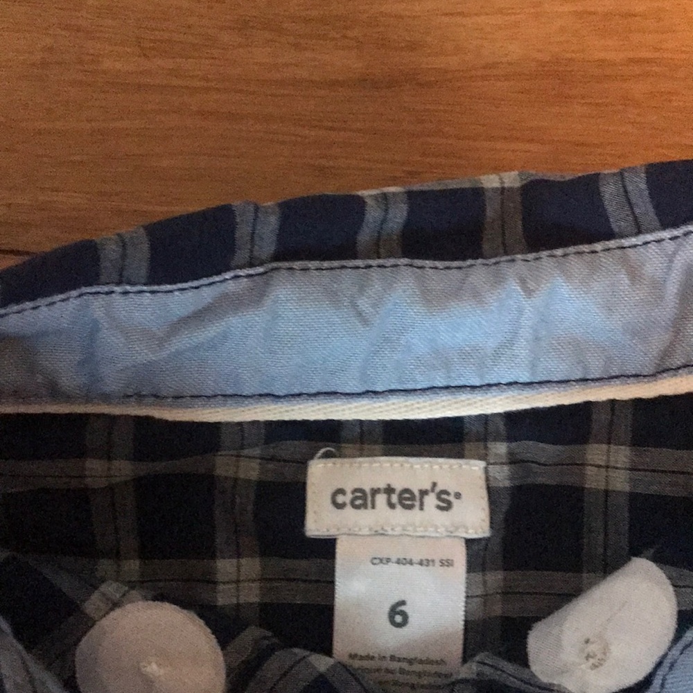 Carters boys button down - Picture 2 of 2